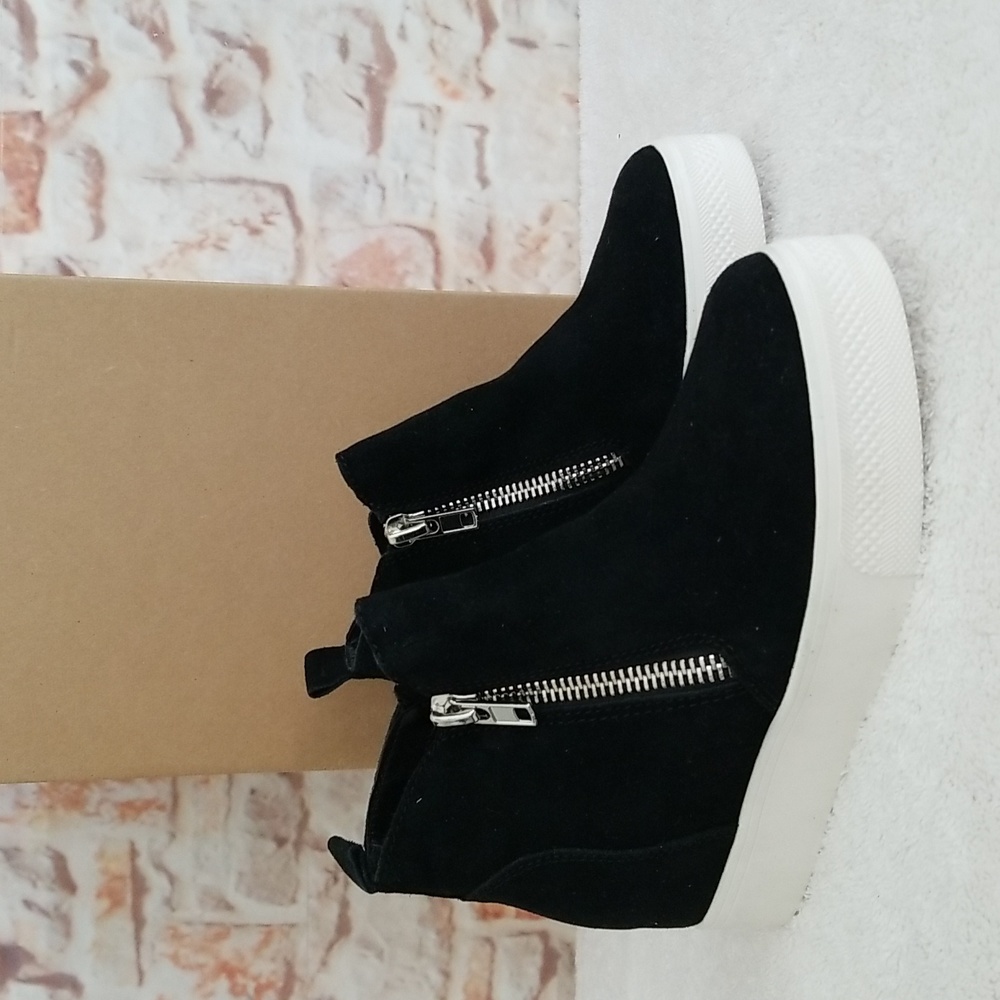 New Steve Madden Wedgie Leather Sneakers
